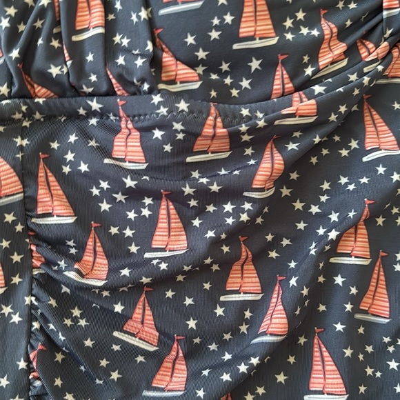 Garnet Hill | Women's Ruched Halter Sailboat Print One Piece Swimsuit Size 10 - Picture 4 of 8